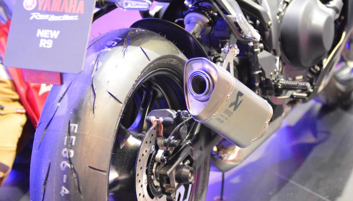 Yamaha TMAX E Tech Max MY 2025: innovazione e comfort su due ruote - Foto 17 di 93