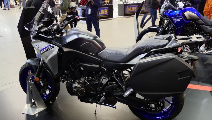 Yamaha TMAX E Tech Max MY 2025: innovazione e comfort su due ruote - Foto 32 di 93