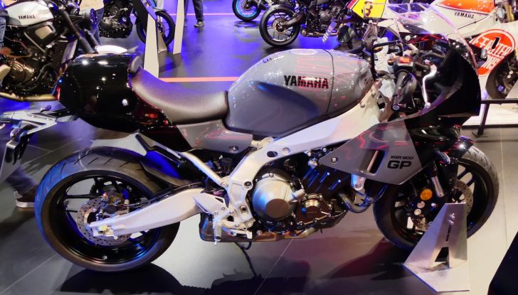 Yamaha TMAX E Tech Max MY 2025: innovazione e comfort su due ruote - Foto 37 di 93