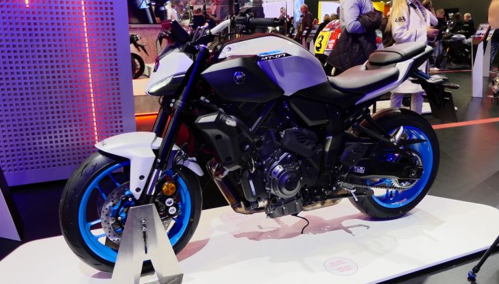 Yamaha TMAX E Tech Max MY 2025: innovazione e comfort su due ruote - Foto 49 di 93