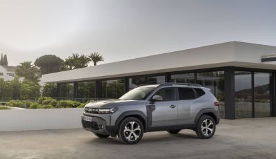 Dacia Duster tra le finaliste del premio Car of the Year 2025