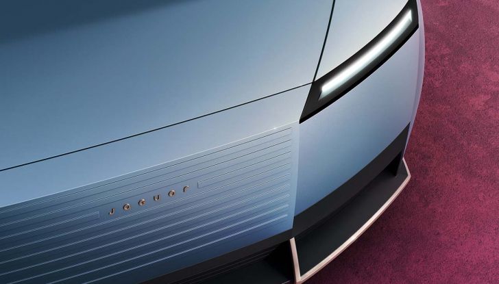 Jaguar Type 00: svelata la concept car elettrica della nuova era del brand britannico - Foto 13 di 23