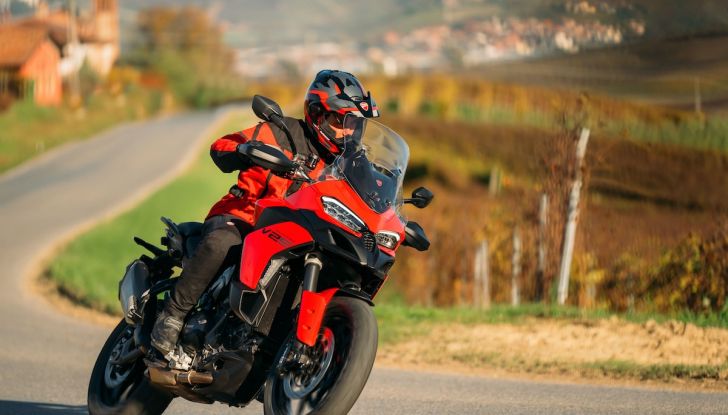 Ducati Multistrada V2 2025: prezzi e novità della nuova crossover - Foto 7 di 9