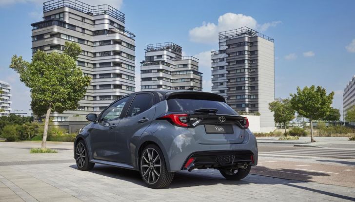 Toyota Yaris GR Sport 2025