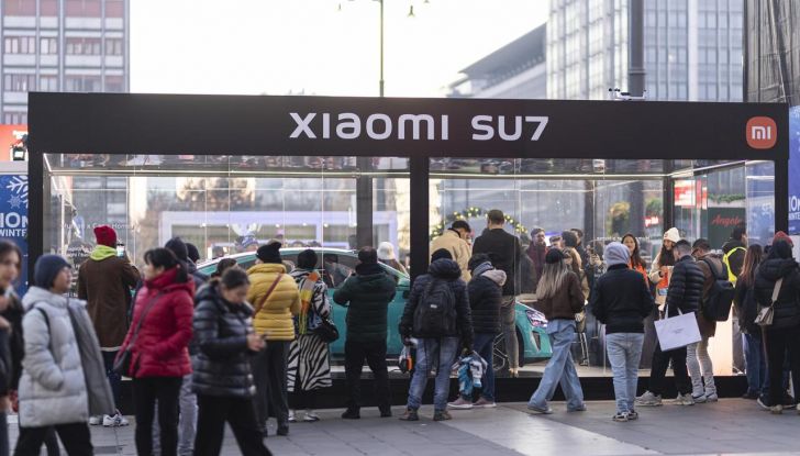 Xiaomi SU7 Max evento Milano Centrale