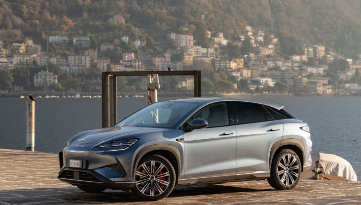 BYD Sealion 7 caratteristiche e prezzi del SUV con motore elettrico - Foto 1 di 9