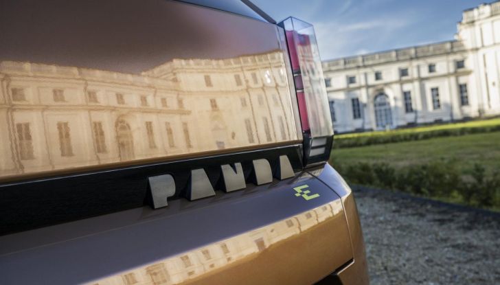 Fiat Grande Panda è il superpremio della “Ruota della fortuna” con Gerry Scotti - Foto 63 di 129