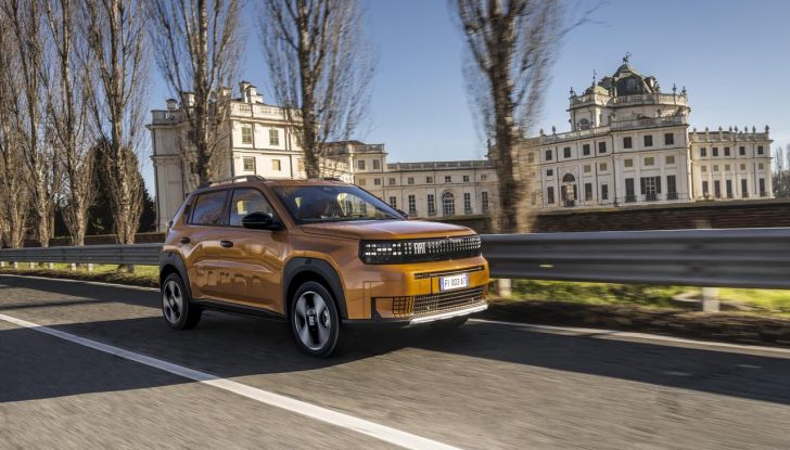 Fiat Grande Panda è il superpremio della “Ruota della fortuna” con Gerry Scotti - Foto 68 di 129