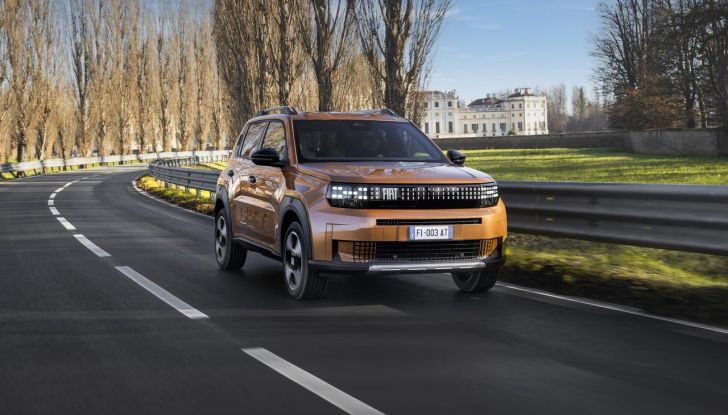 Fiat Grande Panda è il superpremio della “Ruota della fortuna” con Gerry Scotti - Foto 69 di 129