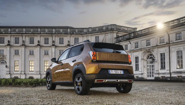 Fiat Grande Panda è il superpremio della “Ruota della fortuna” con Gerry Scotti - Foto 67 di 129