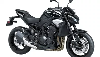 Kawasaki Z 900 MY 2025: prezzi di listino da 9.990 euro