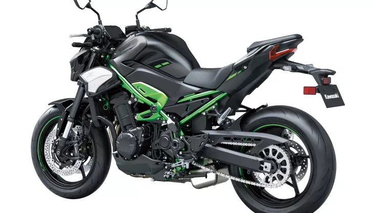 Kawasaki Z 900 MY 2025: prezzi di listino da 9.990 euro - Foto 4 di 6