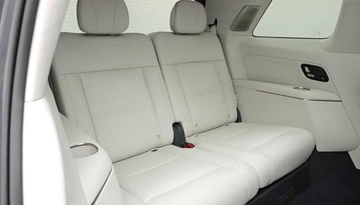 Lynk & Co 900: caratteristiche, design, abitacolo, motori e disponibilità - Foto 16 di 22