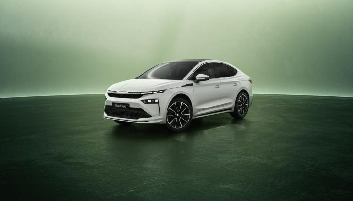 Skoda Enyaq 2025: al via le prevendite del nuovo SUV 100% elettrico - Foto 2 di 12