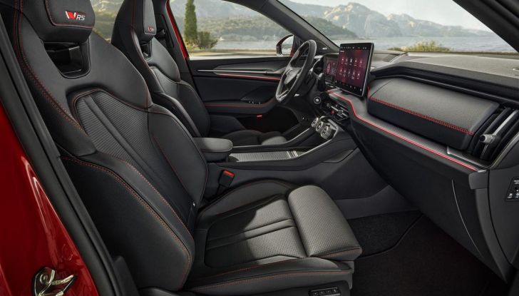 Skoda Kodiaq 2025: debuttano le versioni RS e Sportline 130 Edition - Foto 7 di 13
