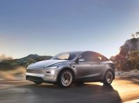 Tesla Model Y 2025 arriva in Italia: ecco quanto costa