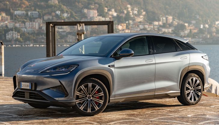 BYD Sealion 7 caratteristiche e prezzi del SUV con motore elettrico - Foto 5 di 9