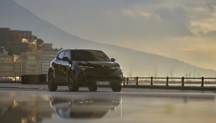 Alfa Romeo Intensa: debutta il nuovo allestimento su tutta la gamma - Foto 14 di 50
