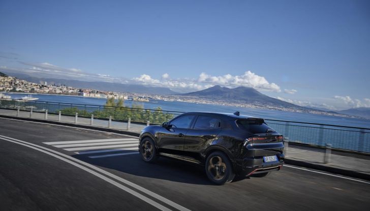 Alfa Romeo Intensa: debutta il nuovo allestimento su tutta la gamma - Foto 19 di 50