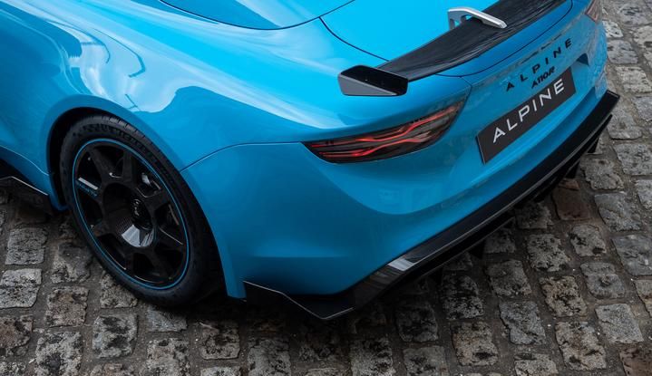 Alpine A110 rinnova la gamma prima del passaggio all’elettrico - Foto 12 di 69
