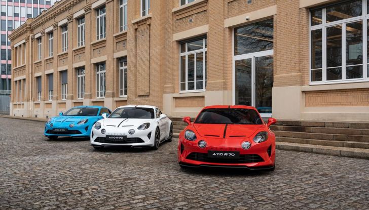 Alpine A110 rinnova la gamma prima del passaggio all’elettrico - Foto 4 di 69