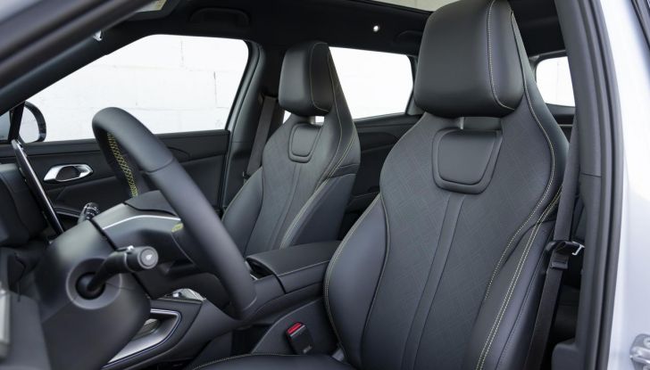 Test drive della BYD Atto2 con cui accelera in Italia con questa SUV compatta elettrica - Foto 24 di 77