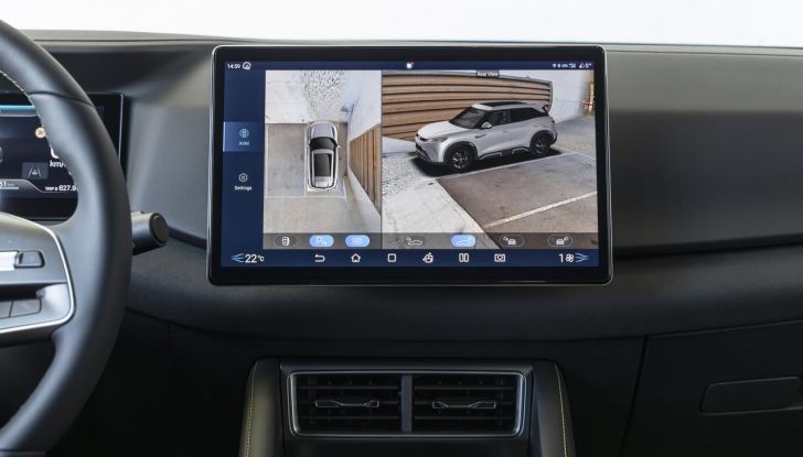 Test drive della BYD Atto2 con cui accelera in Italia con questa SUV compatta elettrica - Foto 25 di 77