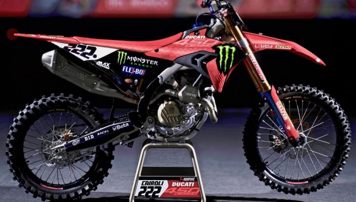 Ducati Desmo450 MX: svelato il prezzo della prima cross di Borgo Panigale - Foto 12 di 12