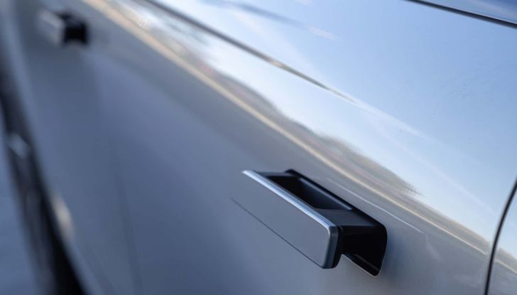 Jaecoo 7 Super Hybrid: nuovo SUV ibrido plug-in con 1200 km di autonomia - Foto 29 di 41