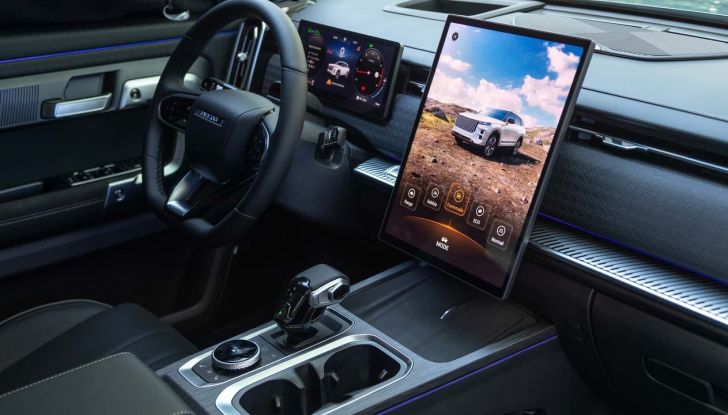 Jaecoo 7 Super Hybrid: nuovo SUV ibrido plug-in con 1200 km di autonomia - Foto 32 di 41