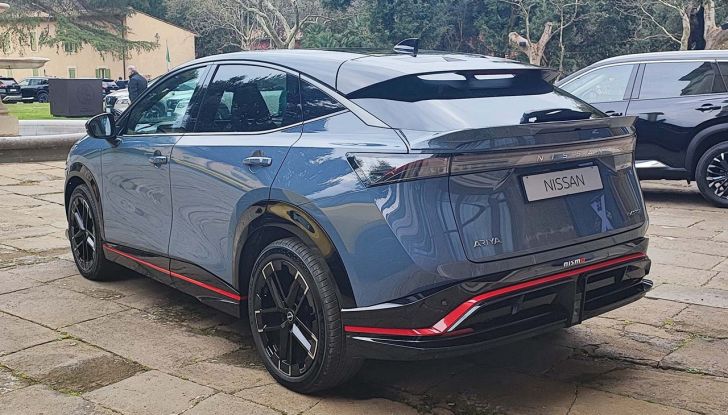 Nissan X-Trail Mild Hybrid e Ariya Nismo 2025: prova su strada, consumi e prezzi - Foto 18 di 41