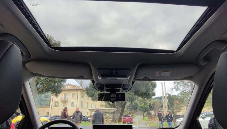 Nissan X-Trail Mild Hybrid e Ariya Nismo 2025: prova su strada, consumi e prezzi - Foto 35 di 41