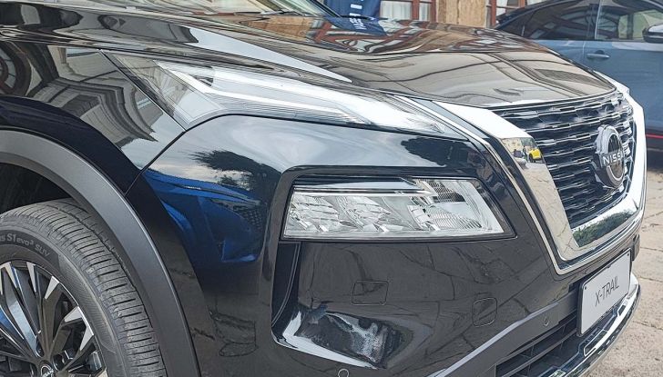 Nissan X-Trail Mild Hybrid e Ariya Nismo 2025: prova su strada, consumi e prezzi - Foto 30 di 41