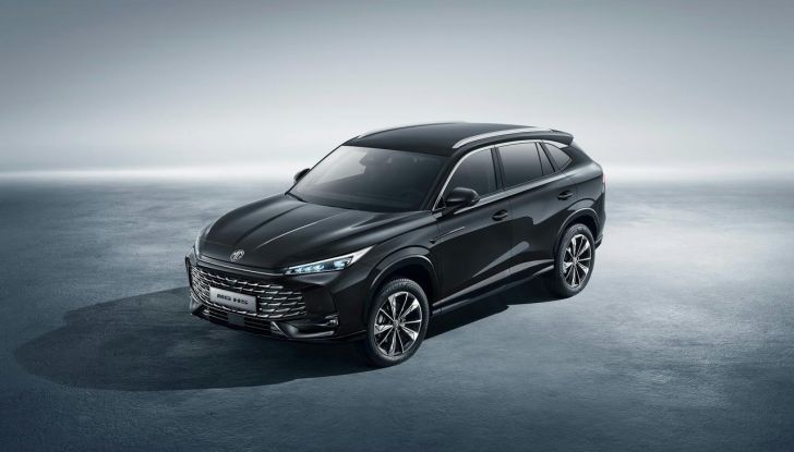 Nuova MG EHS: spazio e comfort da prima classe - Foto 2 di 18