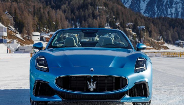 Nuova Maserati GranCabrio diventa più accessibile con 490 CV di puro piacere - Foto 28 di 30