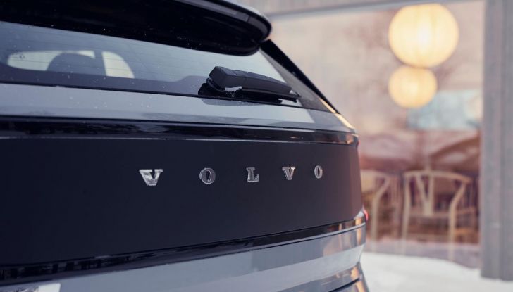 Volvo EX30 Cross Country