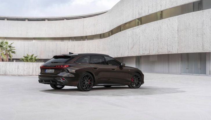 Audi A6 Avant 2025: la regina delle station wagon si rinnova - Foto 56 di 66