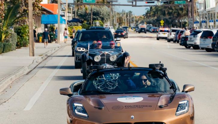 Maserati MC20 a guida autonoma