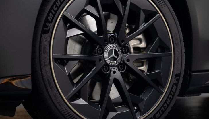 Mercedes CLA 2026: debutta la nuova generazione sia ibrida che elettrica - Foto 49 di 62