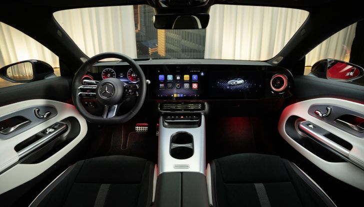 Mercedes CLA 2026: debutta la nuova generazione sia ibrida che elettrica - Foto 26 di 62