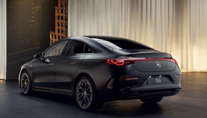 Mercedes CLA 2026: debutta la nuova generazione sia ibrida che elettrica - Foto 35 di 62