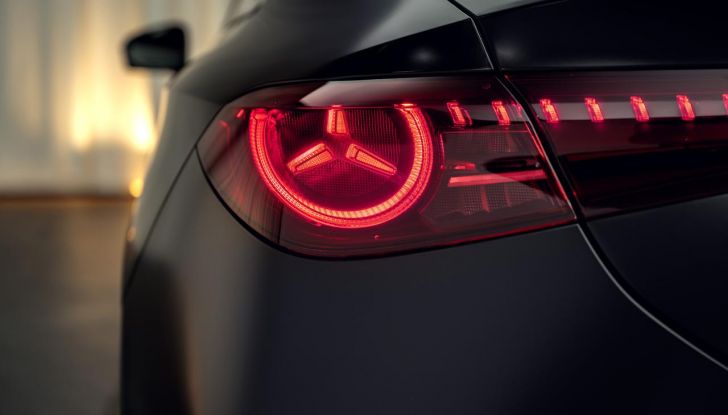 Mercedes CLA 2026: debutta la nuova generazione sia ibrida che elettrica - Foto 45 di 62