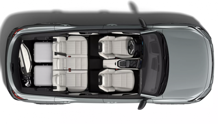 Renault Espace 2025: restyling high-tech per la familiare ibrida - Foto 11 di 12