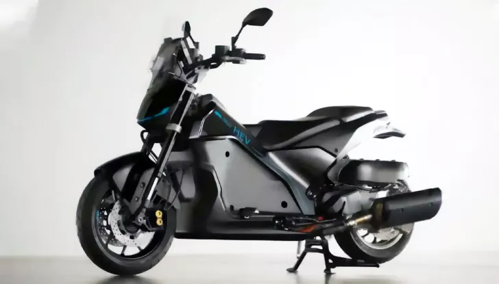 Yamaha Xmax Sphev: lo scooter ibrido che anticipa il futuro - Foto 5 di 5