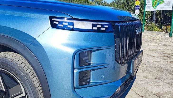 Jaecoo 7 Super Hybrid: prova su strada, autonomia e prezzi del SUV ibrido plug-in - Foto 13 di 28
