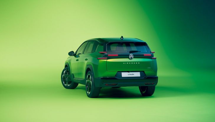 Citroën C5 Aircross 2026: più potenza, spazio e digitalizzazione - Foto 9 di 76