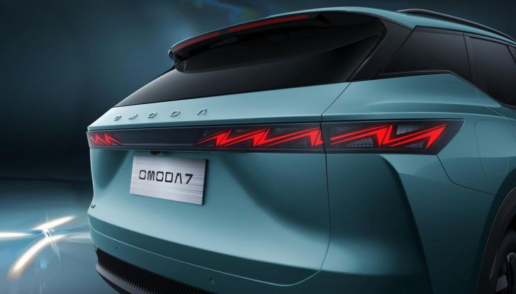 Omoda 7 SHS e Jaecoo 5 BEV: due nuovi modelli alla conquista delle strade europee - Foto 10 di 11