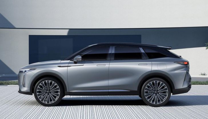 Omoda 9: il SUV Super Hybrid che porta la Cina nel segmento premium europeo - Foto 9 di 34