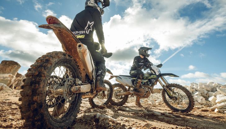 Triumph lancia le nuove TF 250-E e TF 450-E 2026 per l’enduro estremo - Foto 5 di 8