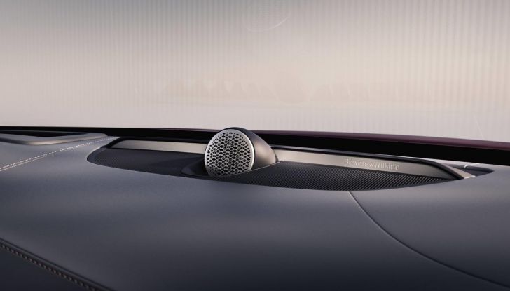 Volvo S90 2026: la berlina che sfida il tempo e le mode - Foto 20 di 23